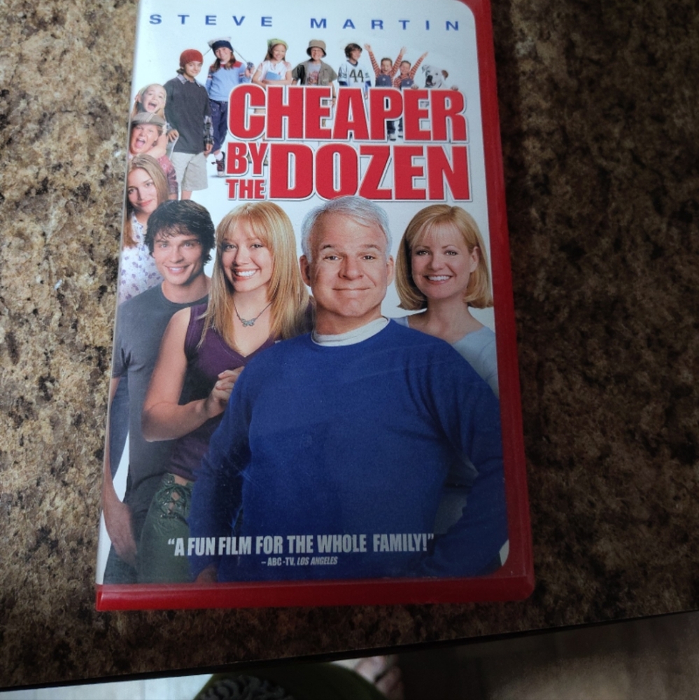 Cheaper by the Dozen VHS Tape